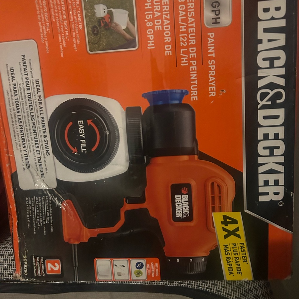 Black & Decker Orange and Black Camera